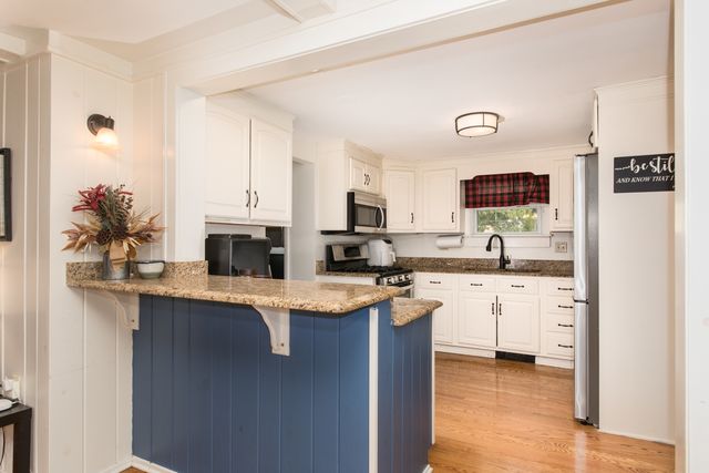 5807 Fairmount Avenue, Downers Grove, IL 60516
