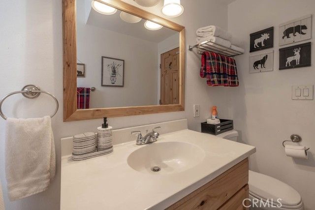 1000 Eagle Mountain Drive, Big Bear City, CA 92314