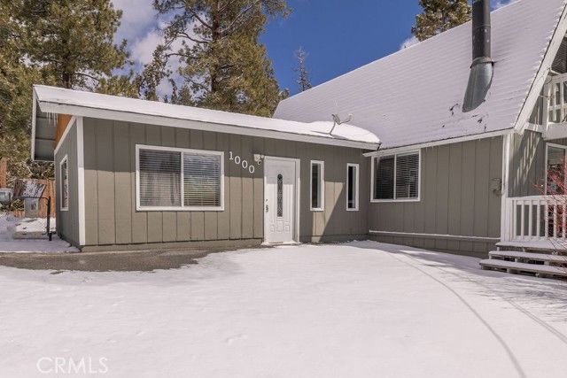 1000 Eagle Mountain Drive, Big Bear City, CA 92314