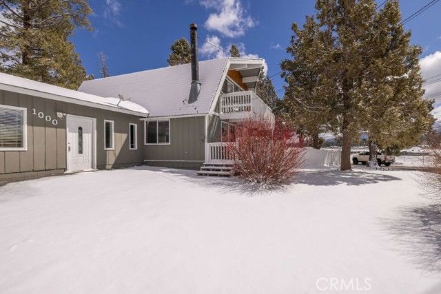 1000 Eagle Mountain Drive, Big Bear City, CA 92314