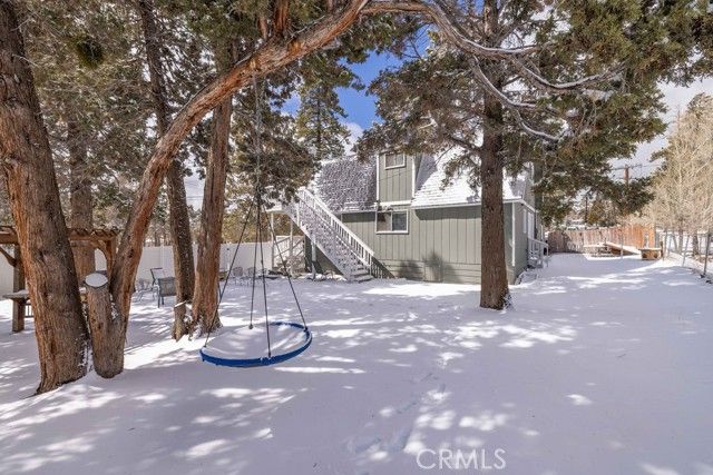 1000 Eagle Mountain Drive, Big Bear City, CA 92314