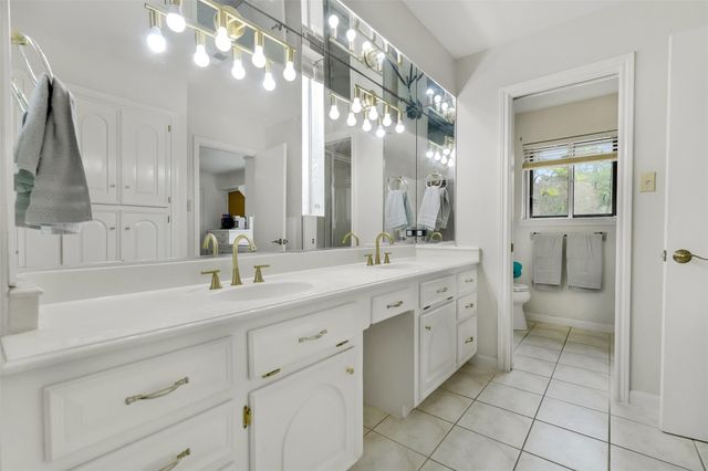 10718 Brentway Drive, Houston, TX 77070