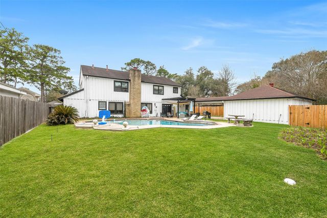 10718 Brentway Drive, Houston, TX 77070