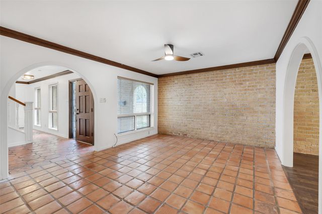 10718 Brentway Drive, Houston, TX 77070