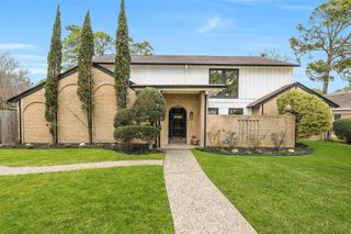 10718 Brentway Drive, Houston, TX 77070