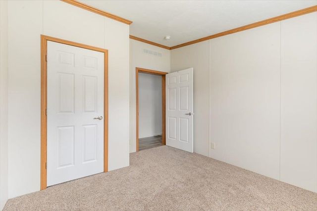 30 Hagop Road, Salem, NH 03079