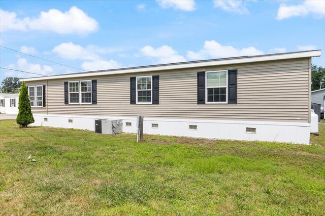 30 Hagop Road, Salem, NH 03079