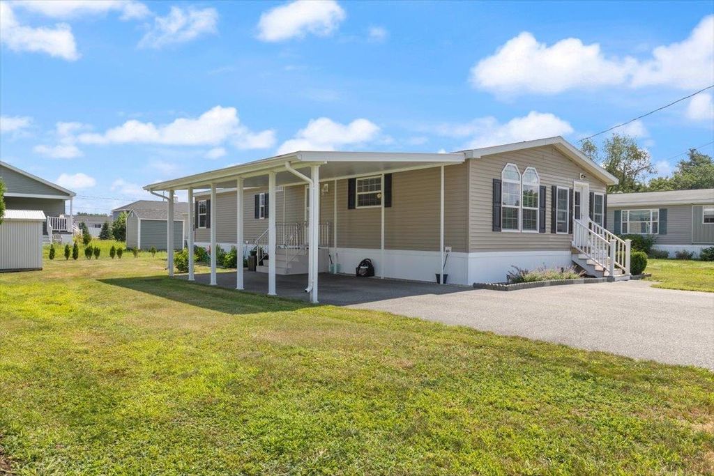 30 Hagop Road, Salem, NH 03079