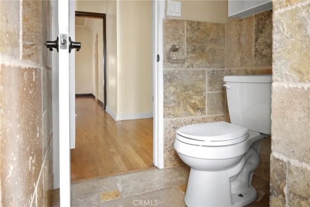 8465 San Carlos Avenue, South Gate, CA 90280