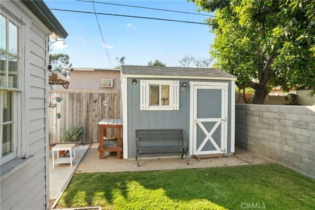 8465 San Carlos Avenue, South Gate, CA 90280