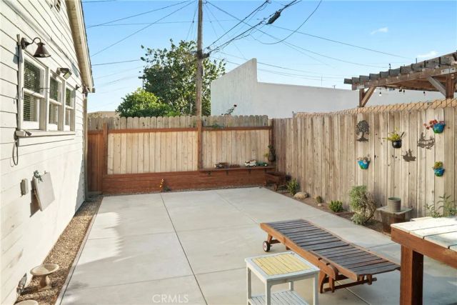 8465 San Carlos Avenue, South Gate, CA 90280