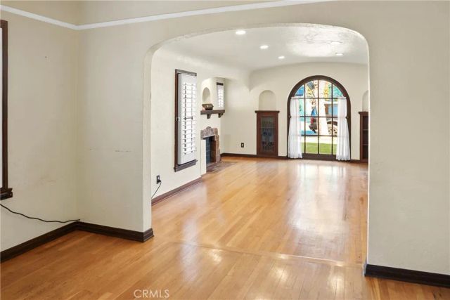 8465 San Carlos Avenue, South Gate, CA 90280