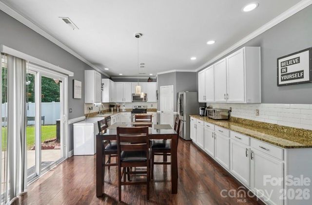 8810 Gray Willow Road, Charlotte, NC 28227