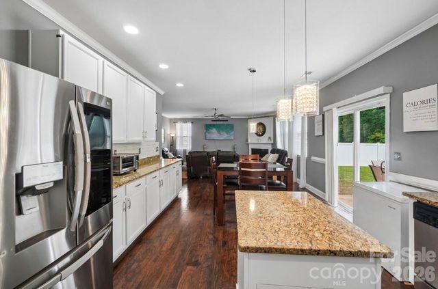 8810 Gray Willow Road, Charlotte, NC 28227