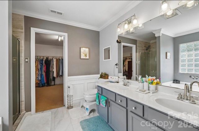 8810 Gray Willow Road, Charlotte, NC 28227