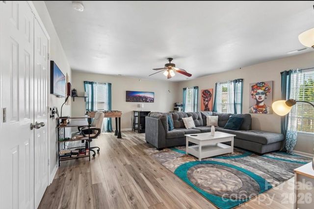8810 Gray Willow Road, Charlotte, NC 28227