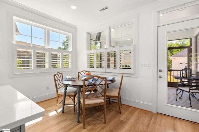 10 Maydell Avenue, Greenville, SC 29607
