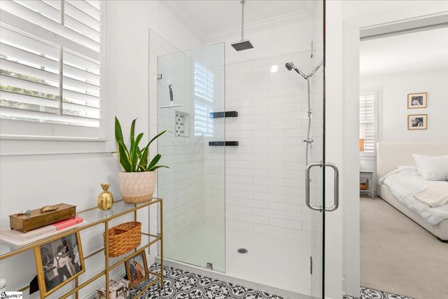 10 Maydell Avenue, Greenville, SC 29607