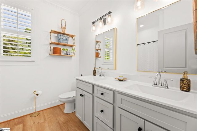 10 Maydell Avenue, Greenville, SC 29607