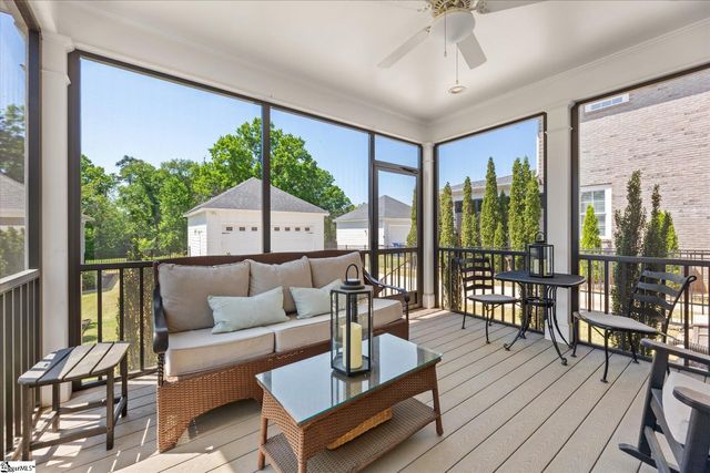 10 Maydell Avenue, Greenville, SC 29607