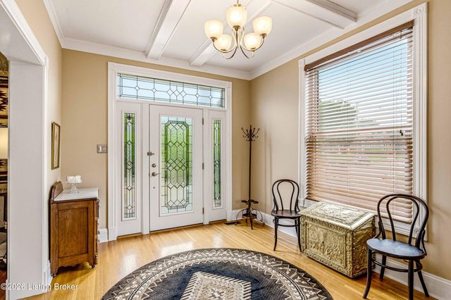 1332 Winter Ave, Louisville, KY 40204