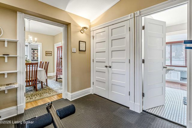 1332 Winter Ave, Louisville, KY 40204