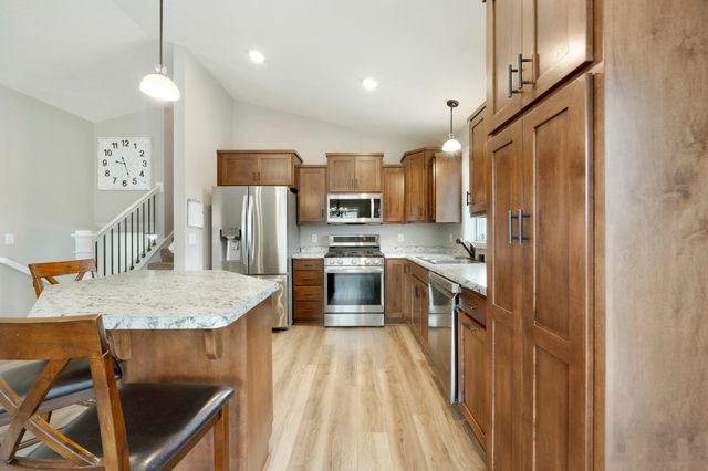 15304 290th Avenue NW, Zimmerman, MN 55398