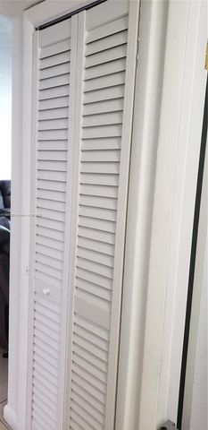 7220 SW 94th Pl G2, Miami, FL 33173