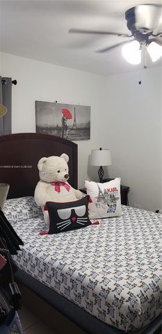 7220 SW 94th Pl G2, Miami, FL 33173