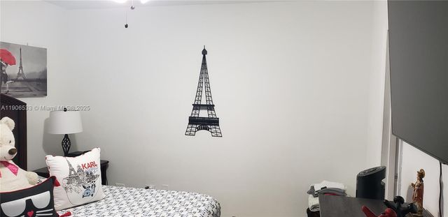 7220 SW 94th Pl G2, Miami, FL 33173