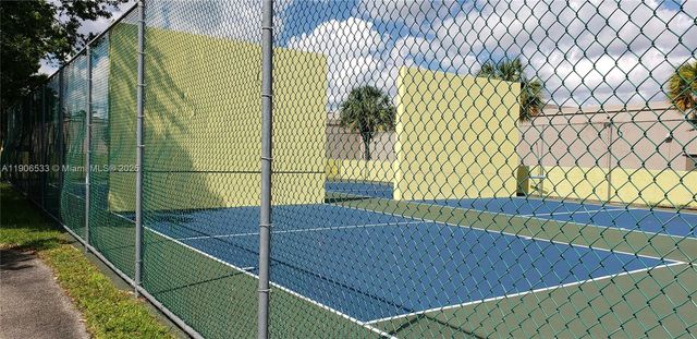 7220 SW 94th Pl G2, Miami, FL 33173