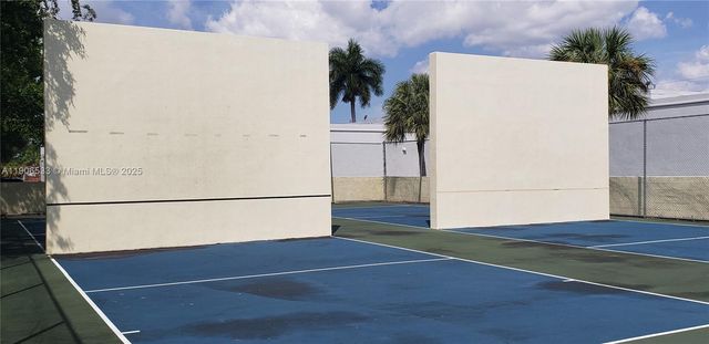 7220 SW 94th Pl G2, Miami, FL 33173