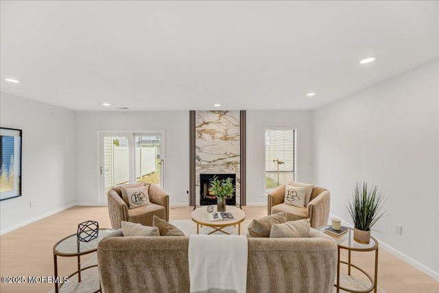 34 Portland Place, Morganville, NJ 07751