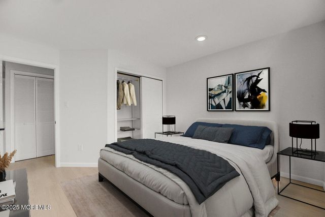 34 Portland Place, Morganville, NJ 07751