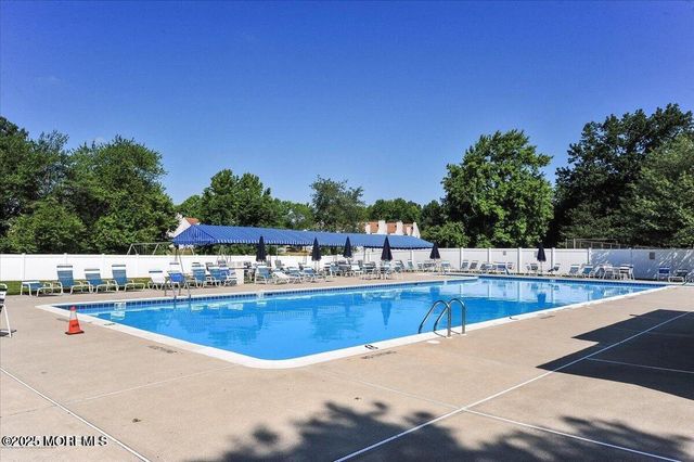 34 Portland Place, Morganville, NJ 07751