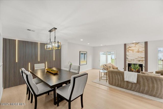 34 Portland Place, Morganville, NJ 07751