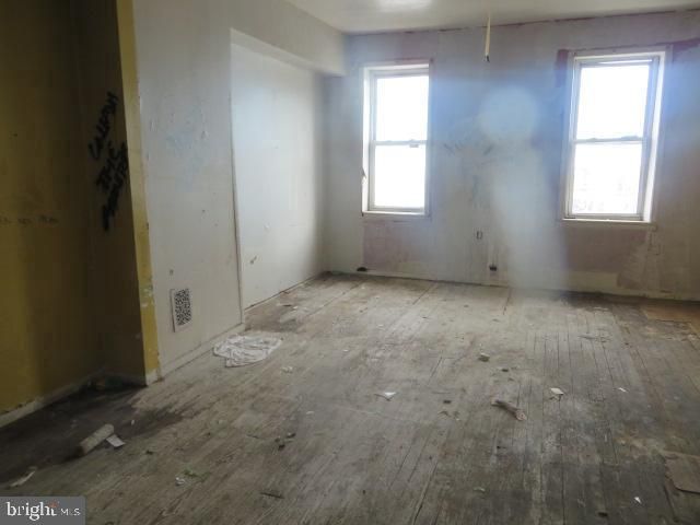 3058 N 5TH ST, Philadelphia, PA 19133