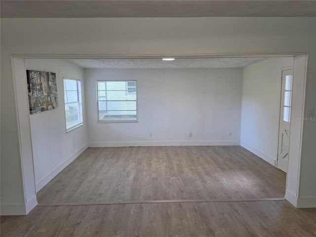 640 WESTWARD CIRCLE, Daytona Beach, FL 32117