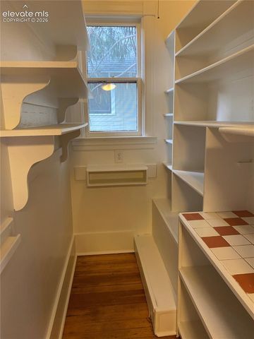 1011 N Corona Street A, Colorado Springs, CO 80903