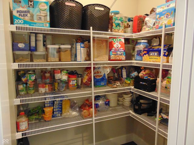 860 N Abigail Lane, Ellettsville, IN 47429