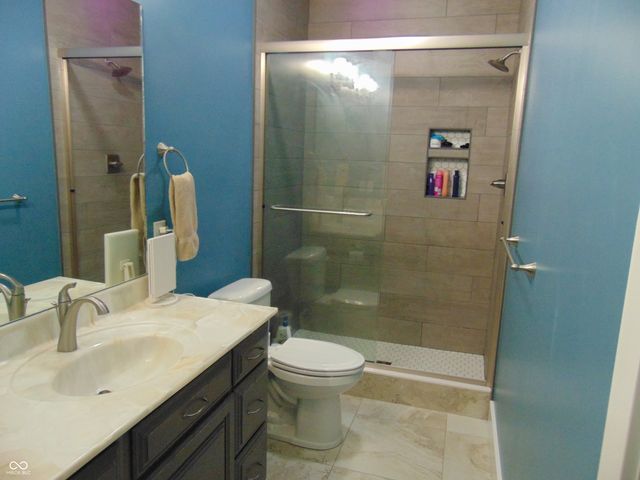 860 N Abigail Lane, Ellettsville, IN 47429