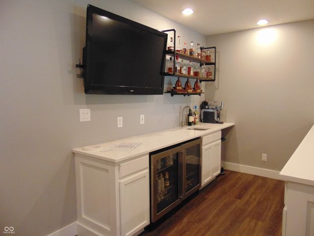 860 N Abigail Lane, Ellettsville, IN 47429