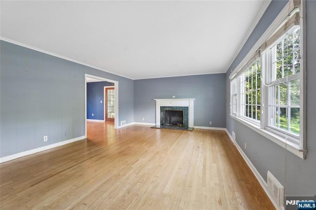 192 Rensselaer Road, Essex Fells, NJ 07021