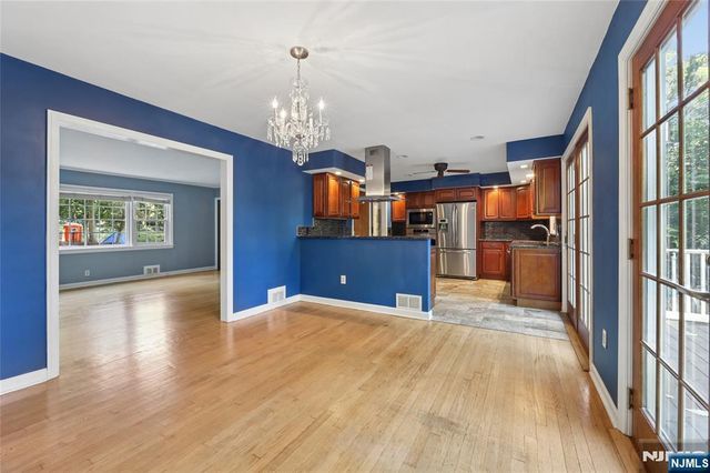 192 Rensselaer Road, Essex Fells, NJ 07021