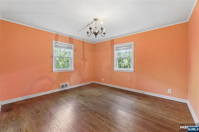 192 Rensselaer Road, Essex Fells, NJ 07021