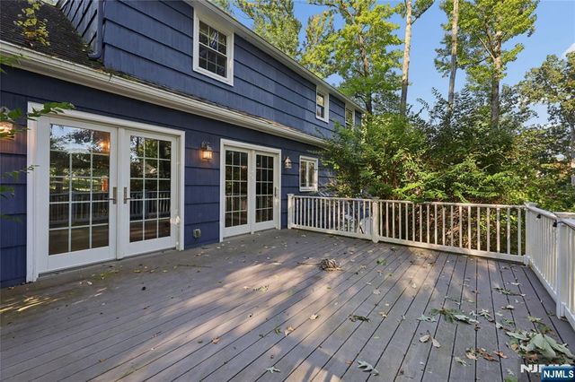 192 Rensselaer Road, Essex Fells, NJ 07021