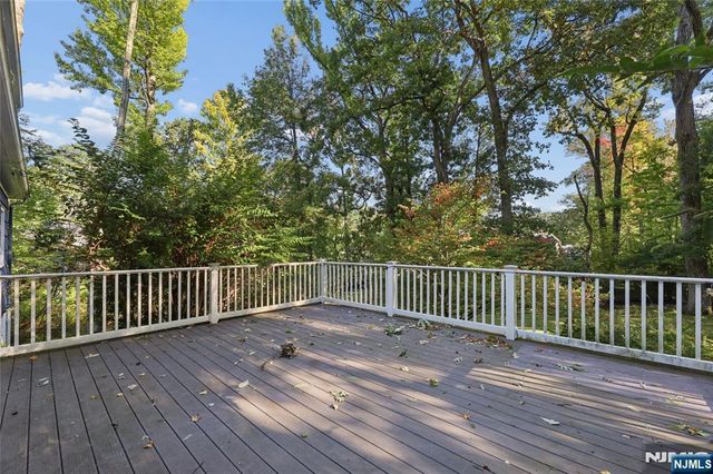 192 Rensselaer Road, Essex Fells, NJ 07021