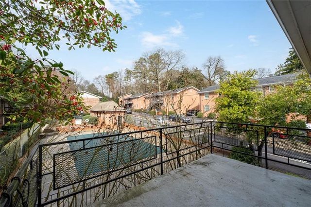 4266 Roswell NE Road E4, Atlanta, GA 30342