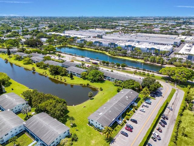 273 Prescott N, Deerfield Beach, FL 33442