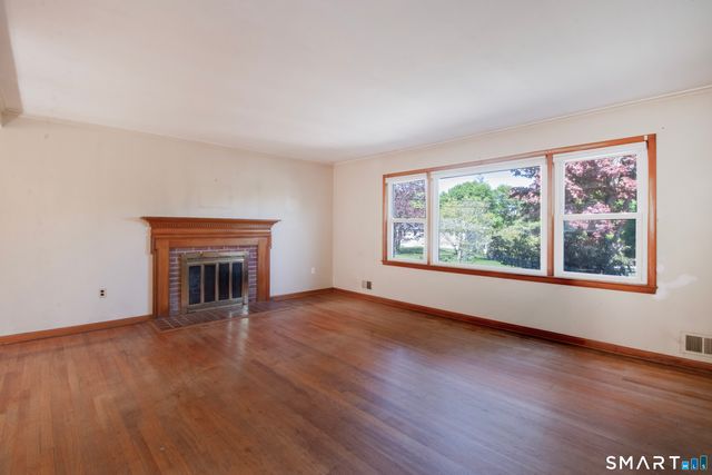 571 Avon Drive, Orange, CT 06477